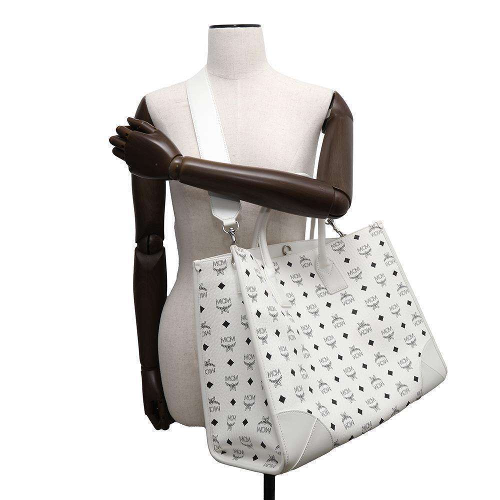 MCM Tote Bag Munchen Extra Large Shoulder Bag White - Picture 4 of 15